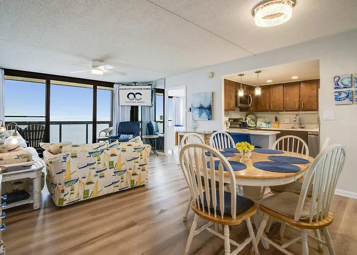 Golden Sands 1412 Oceanfront Pools Games Holiday home *