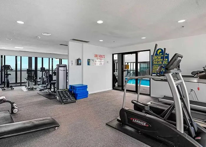 Golden Sands 1412 Oceanfront Pools Games Holiday home Ocean City